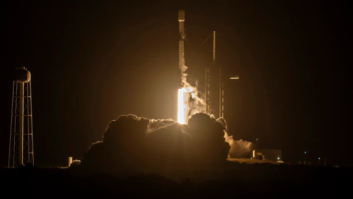 SpaceX in Talks to Sell Computing Power to Pentagon, WSJ Reports