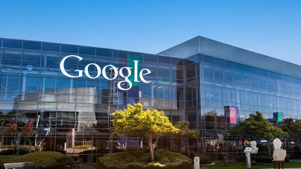 Alphabet Revenue Hits style=